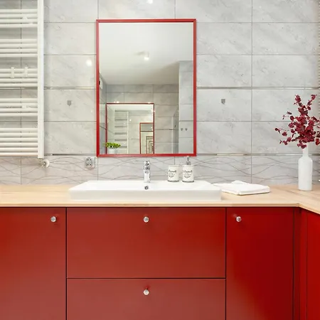 Appartement Duzy Z Parkingiem I Balkonem W Kolobrzegu By Renters *