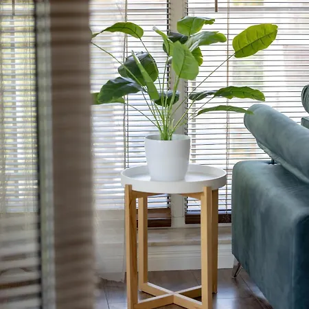 Duzy Z Parkingiem I Balkonem W Kolobrzegu By Renters Appartement *